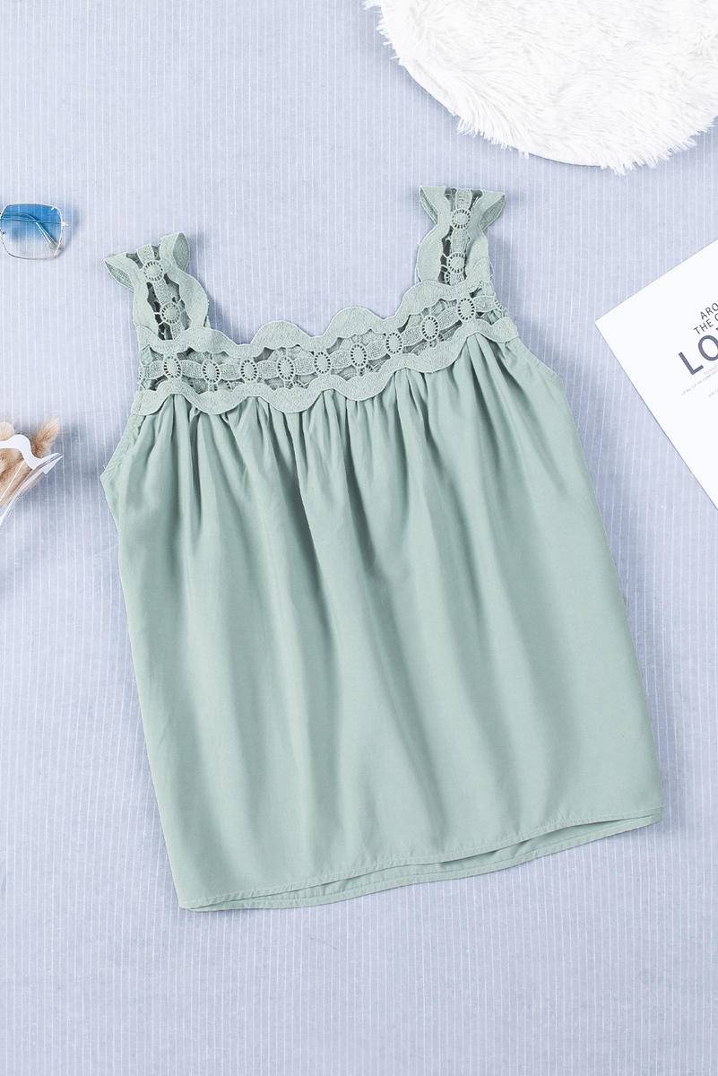 Contrast Lace Ruched Cut-Out Sleeveless Top